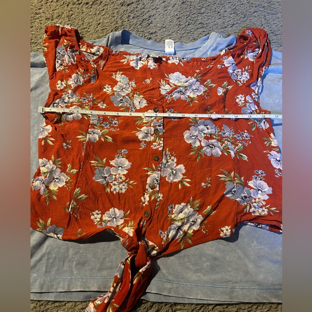 Shirt Bundle - Picture 2 of 10